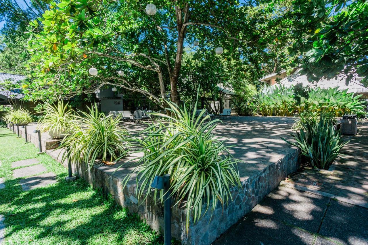 The Henry Resort Dumaguete Dumaguete City Exterior photo